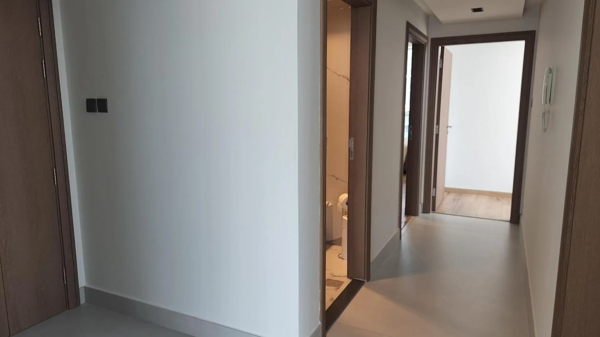 Beachfront 250 View Private Beach High Floor Dubai United Arab Emirates