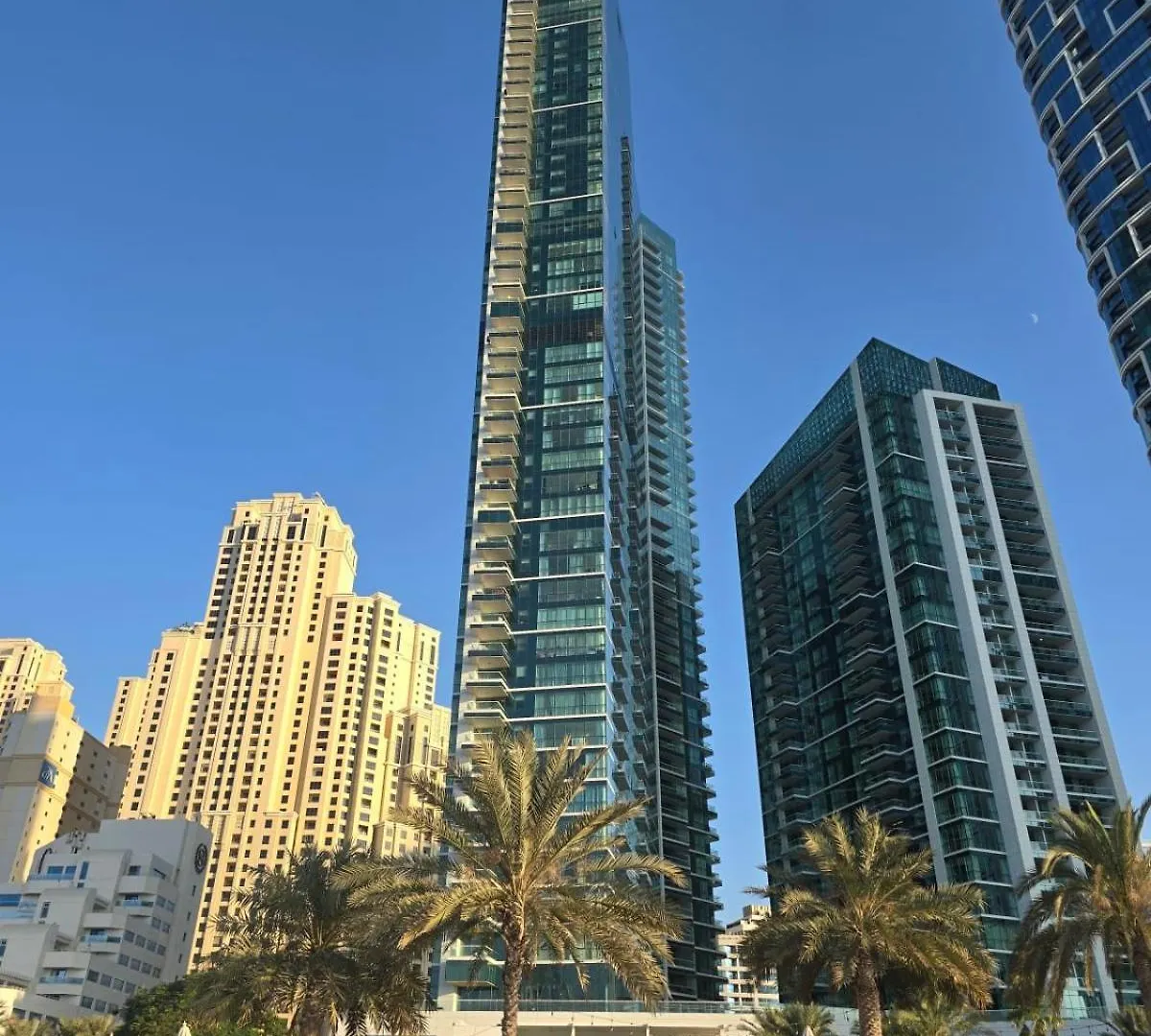 Beachfront 250 View Private Beach High Floor Dubai